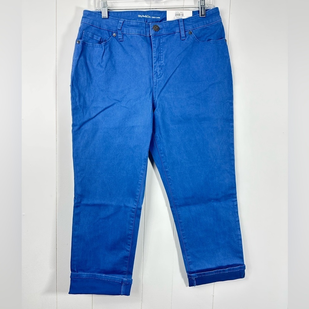 NWT Style Co Womens Jeans Size 12 Blue Curvy Capri Cuffed Solid 5 Pockets